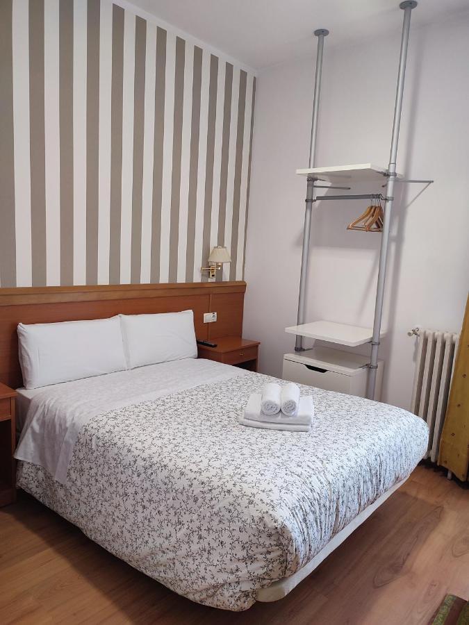 Hostal Salome Мадрид Екстер'єр фото
