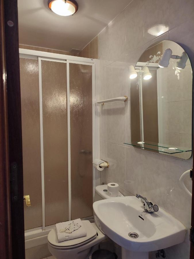 Hostal Salome Мадрид Екстер'єр фото
